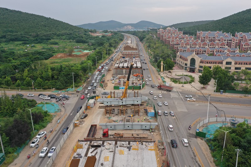 徐州三环南路钢箱桥梁工程.jpg